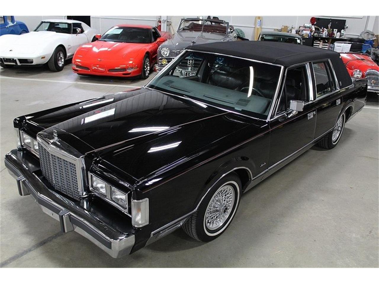 Lincoln town car 1985