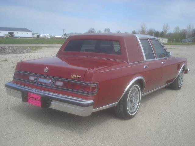 1986 Chrysler Fifth Avenue (CC-977629) for sale in Milbank, South Dakota