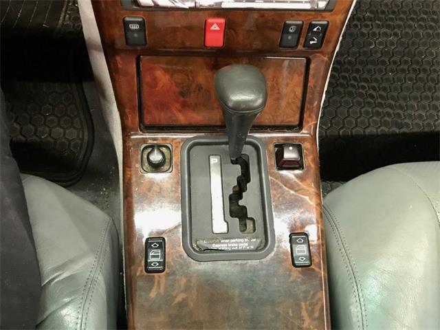 1991 Mercedes-Benz SL500 (CC-978166) for sale in Seattle, Washington