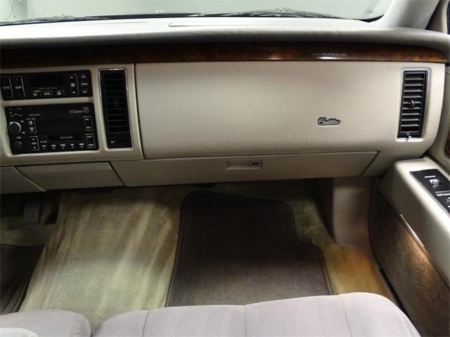 1996 Cadillac Fleetwood (CC-979531) for sale in Dearborn, Michigan