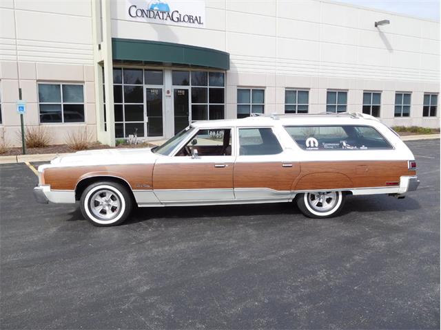 1976 Chrysler Town and Country Station Wagon (CC-979650) for sale in Alsip, Illinois