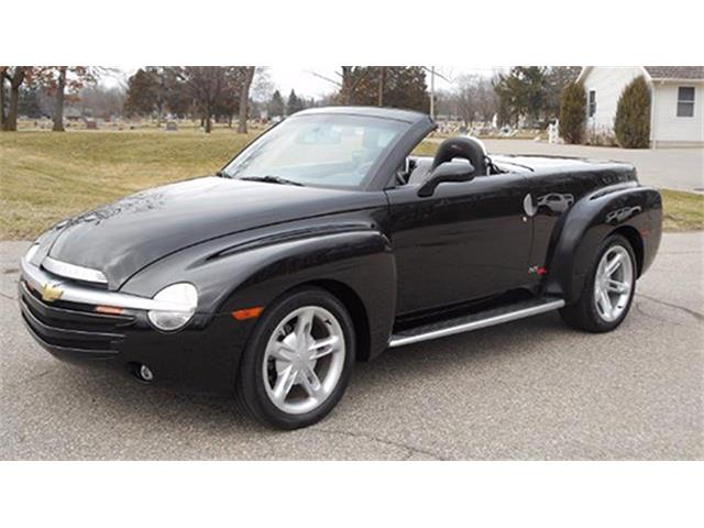 2004 Chevrolet SSR (CC-981130) for sale in Auburn, Indiana