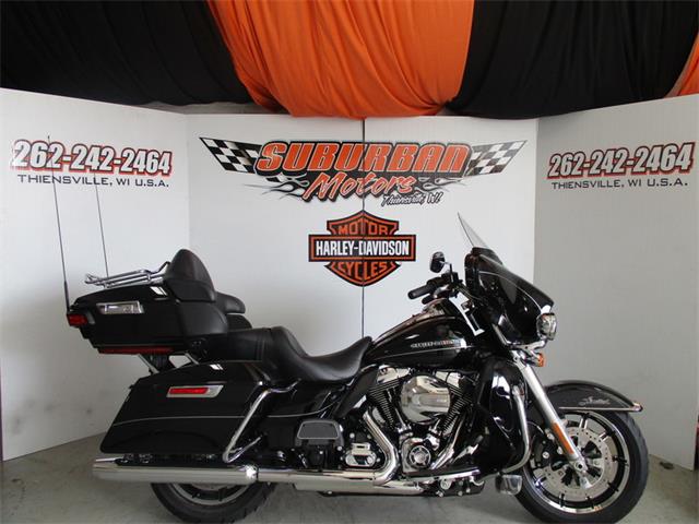2016 Harley-Davidson® FLHTK - Ultra Limited (CC-981371) for sale in Thiensville, Wisconsin