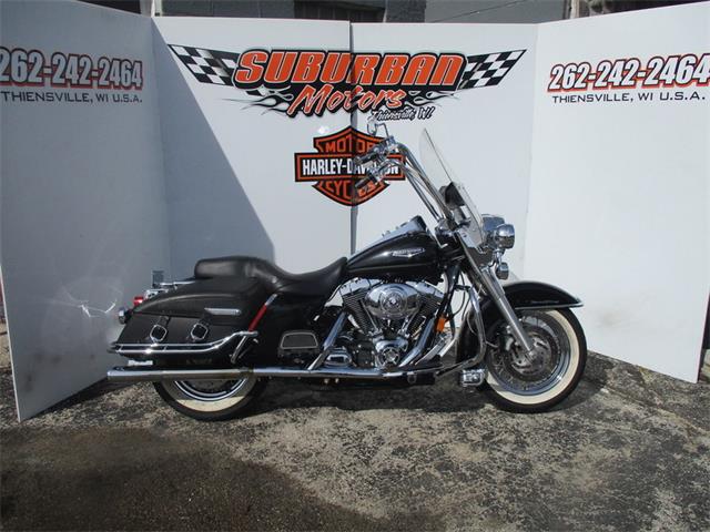 2005 Harley-Davidson® FLHRCI - Road King® Classic (CC-981372) for sale in Thiensville, Wisconsin