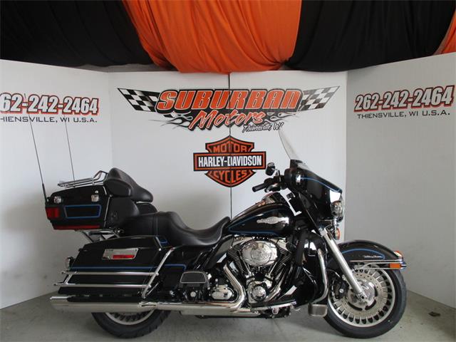 2010 Harley-Davidson® FLHTCU - Ultra Classic® Electra Glide (CC-981374) for sale in Thiensville, Wisconsin