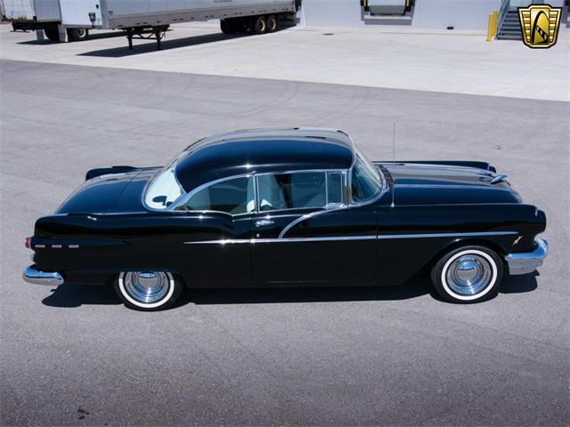 1956 Pontiac Chieftain (CC-982098) for sale in Kenosha, Wisconsin