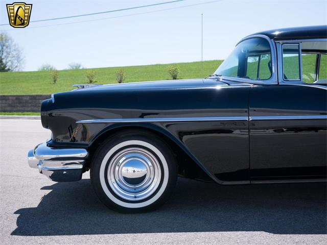 1956 Pontiac Chieftain (CC-982098) for sale in Kenosha, Wisconsin