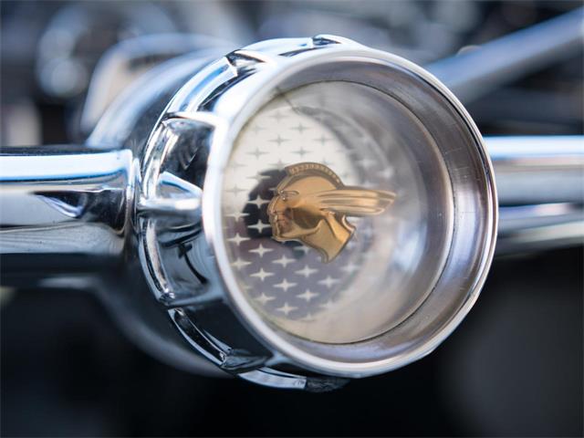 1956 Pontiac Chieftain (CC-982098) for sale in Kenosha, Wisconsin
