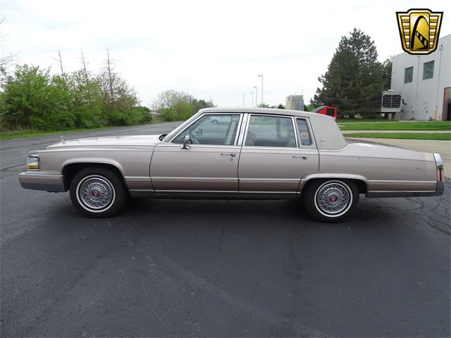 1992 Cadillac Brougham (CC-982102) for sale in Indianapolis, Indiana
