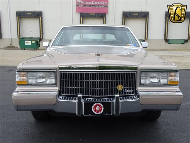 1992 Cadillac Brougham (CC-982102) for sale in Indianapolis, Indiana