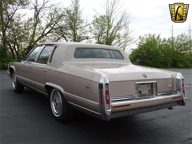 1992 Cadillac Brougham (CC-982102) for sale in Indianapolis, Indiana