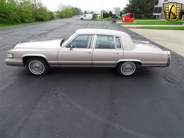 1992 Cadillac Brougham (CC-982102) for sale in Indianapolis, Indiana