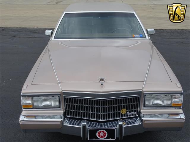 1992 Cadillac Brougham (CC-982102) for sale in Indianapolis, Indiana