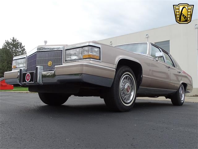1992 Cadillac Brougham (CC-982102) for sale in Indianapolis, Indiana