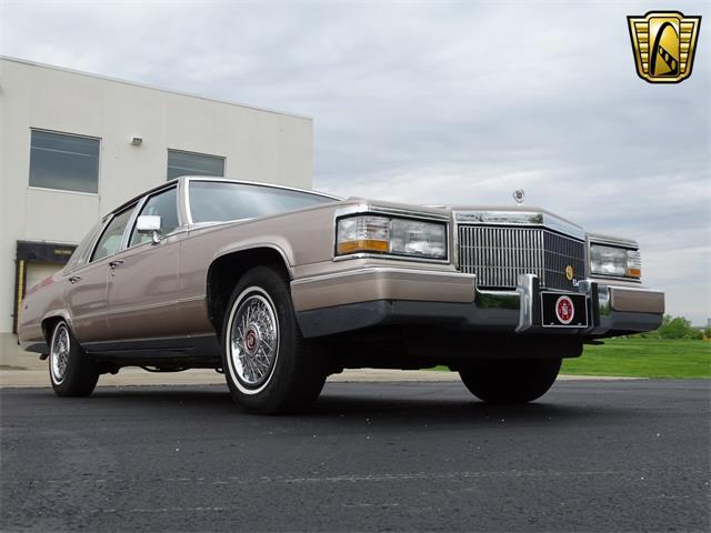 1992 Cadillac Brougham (CC-982102) for sale in Indianapolis, Indiana