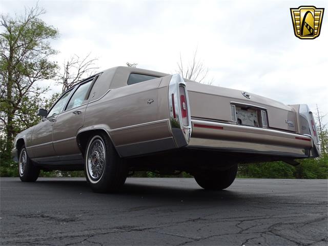 1992 Cadillac Brougham (CC-982102) for sale in Indianapolis, Indiana