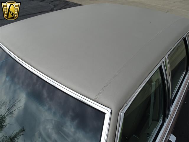 1992 Cadillac Brougham (CC-982102) for sale in Indianapolis, Indiana