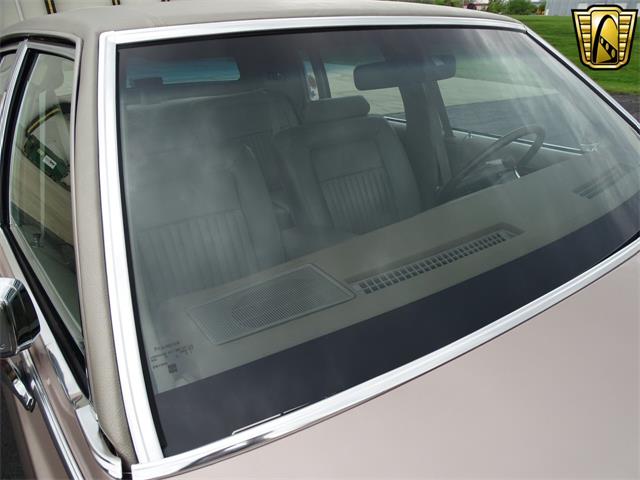 1992 Cadillac Brougham (CC-982102) for sale in Indianapolis, Indiana