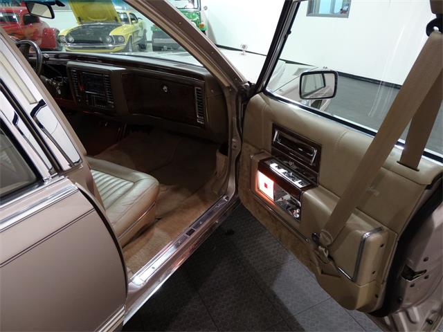 1992 Cadillac Brougham (CC-982102) for sale in Indianapolis, Indiana