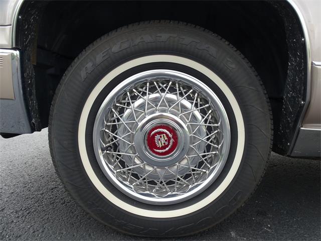 1992 Cadillac Brougham (CC-982102) for sale in Indianapolis, Indiana