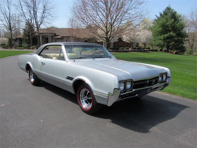 1966 Oldsmobile Cutlass 442 Coupe (CC-982176) for sale in Mill Hall, Pennsylvania