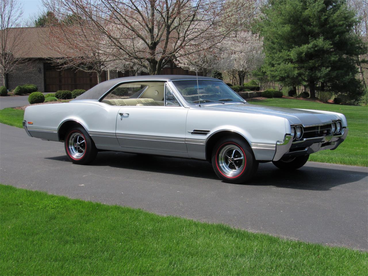 1966 Oldsmobile Cutlass 442 Coupe For Sale Classiccars Com
