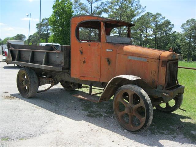 1923 International Harvester Chain Drive Dump Bed (CC-982995) for sale in Conroe, Texas