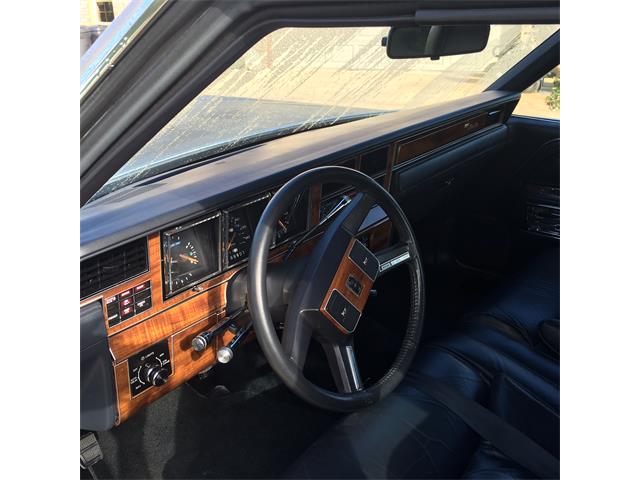1989 Lincoln Town Car (CC-980302) for sale in Minneapolis St Paul, Minnesota