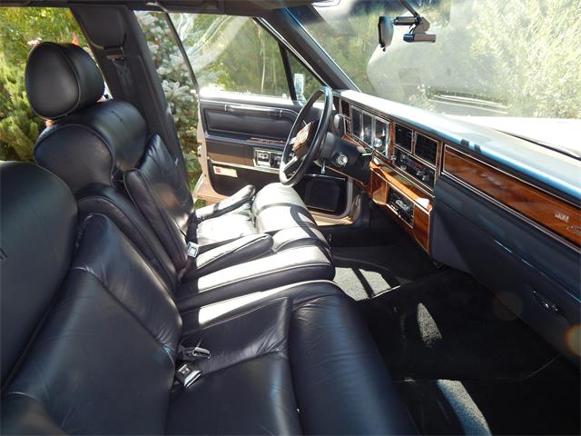 1989 Lincoln Town Car (CC-980302) for sale in Minneapolis St Paul, Minnesota
