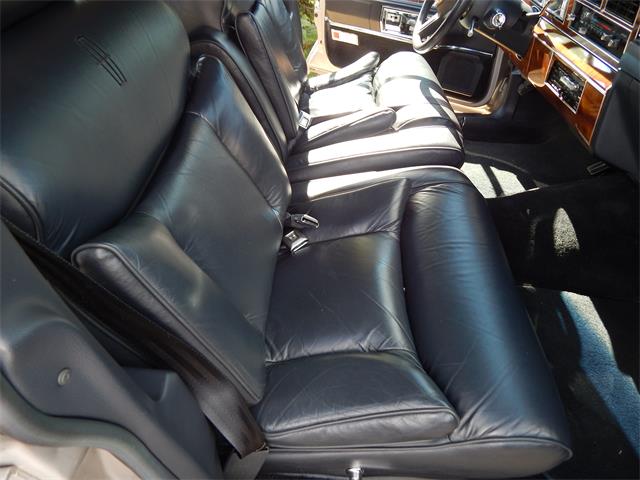 1989 Lincoln Town Car (CC-980302) for sale in Minneapolis St Paul, Minnesota