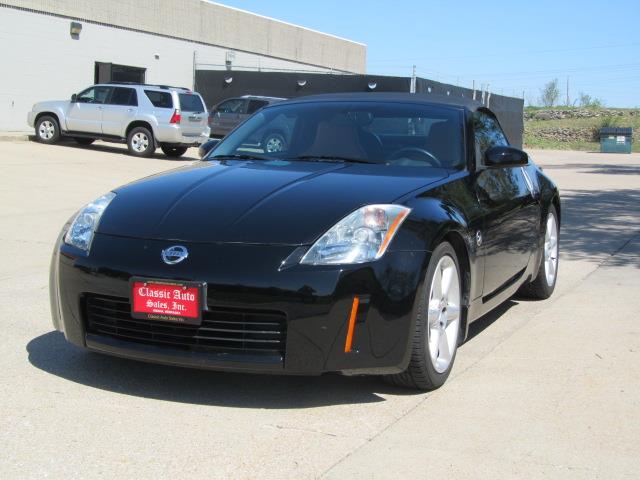 2004 Nissan 350Z Cabriolet (CC-983240) for sale in Omaha, Nebraska