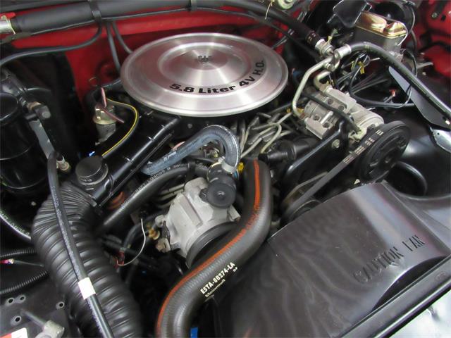 1985 Ford F150 XLT Lariat  (CC-984302) for sale in Mill Hall, Pennsylvania