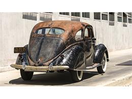 1936 Lincoln-Zephyr V-12 'Twin-Grille' Custom Sedan (CC-984363) for sale in Santa Monica, California