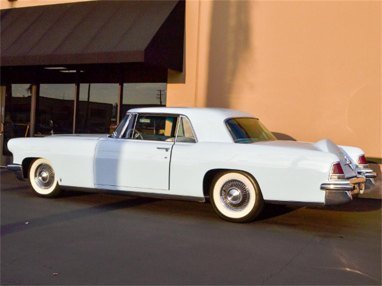 Lincoln continental mark 2