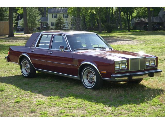 1982 Chrysler New Yorker (CC-987695) for sale in Uncasville, Connecticut