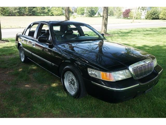 2000 Mercury GRAN MARQUIS LS 6 PASSENGER (CC-980805) for sale in Monroe, New Jersey