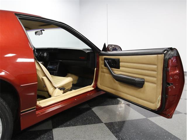 1986 Chevrolet Camaro IROC Z28 (CC-988199) for sale in Concord, North Carolina