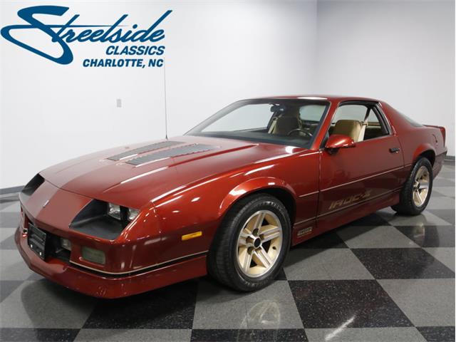 1986 Chevrolet Camaro IROC Z28 (CC-988199) for sale in Concord, North Carolina