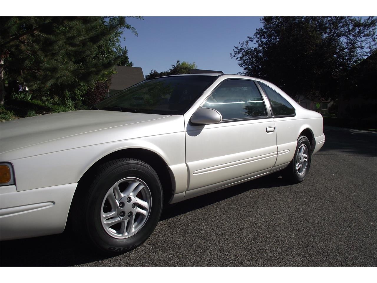 1996 Ford Thunderbird for Sale CC988361