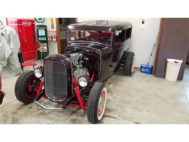 1930 Ford Tudor Highboy Hot Rod (CC-989306) for sale in Ellington, Connecticut