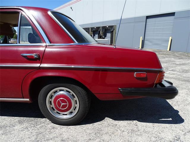 1976 Mercedes-Benz 240D (CC-991326) for sale in Crete, Illinois