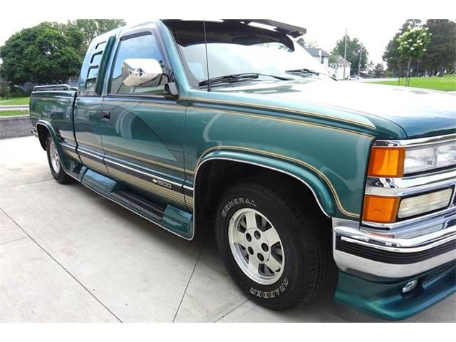 1994 Chevrolet C/K 1500 (CC-991357) for sale in Hilton, New York
