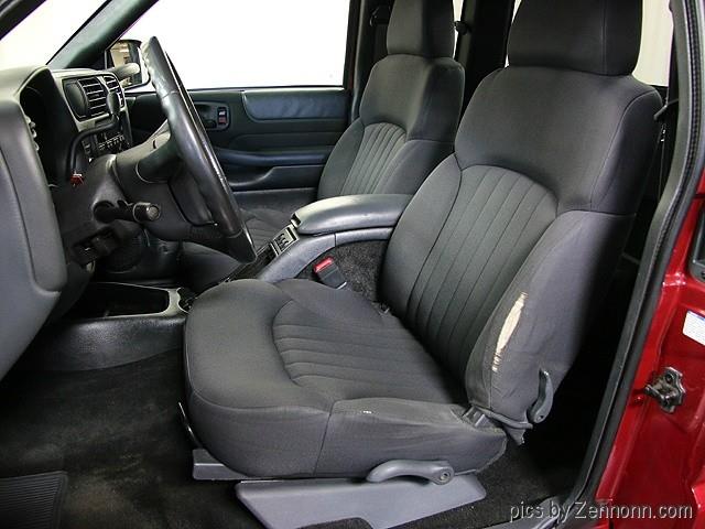 2003 Chevrolet S10 (CC-993248) for sale in Addison, Illinois