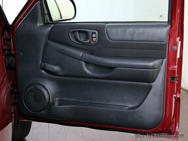 2003 Chevrolet S10 (CC-993248) for sale in Addison, Illinois
