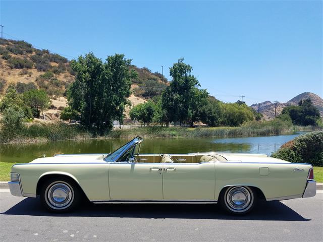1965 Lincoln Convertible (CC-993358) for sale in Thousand Oaks, California