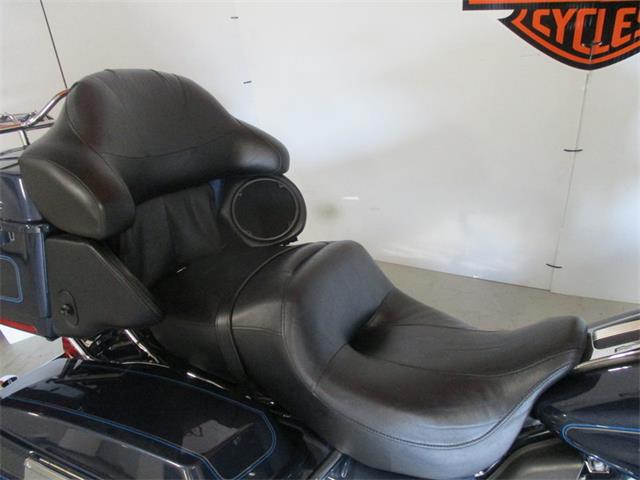 2009 Harley-Davidson® FLHTCU - Ultra Classic® Electra Glide® (CC-993442) for sale in Thiensville, Wisconsin