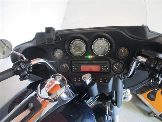 2009 Harley-Davidson® FLHTCU - Ultra Classic® Electra Glide® (CC-993442) for sale in Thiensville, Wisconsin
