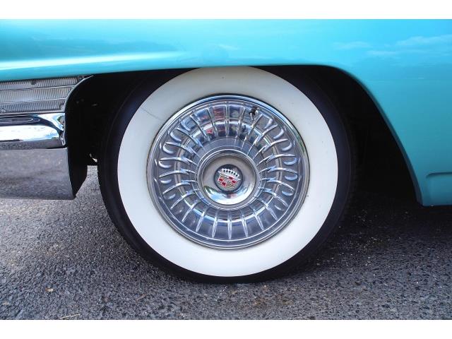 1963 cadillac hubcaps