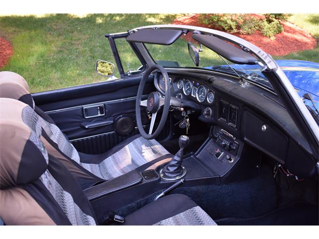 1974 MG MGB (CC-994382) for sale in Franklin, Massachusetts