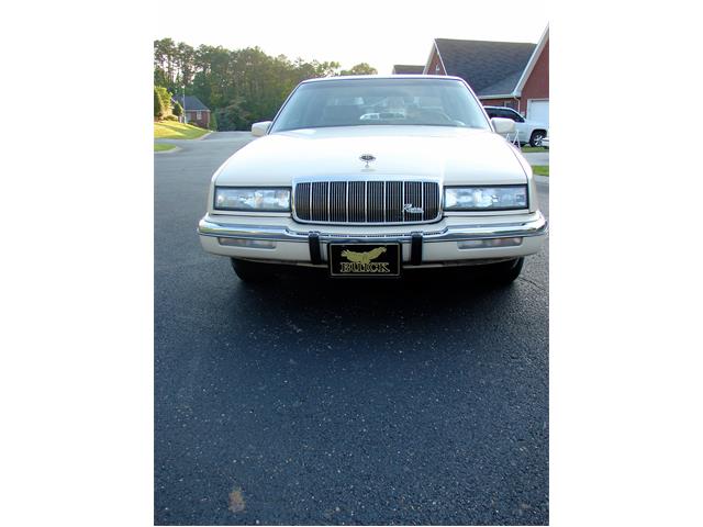 1992 Buick Riviera (CC-994630) for sale in Knoxville, Tennessee
